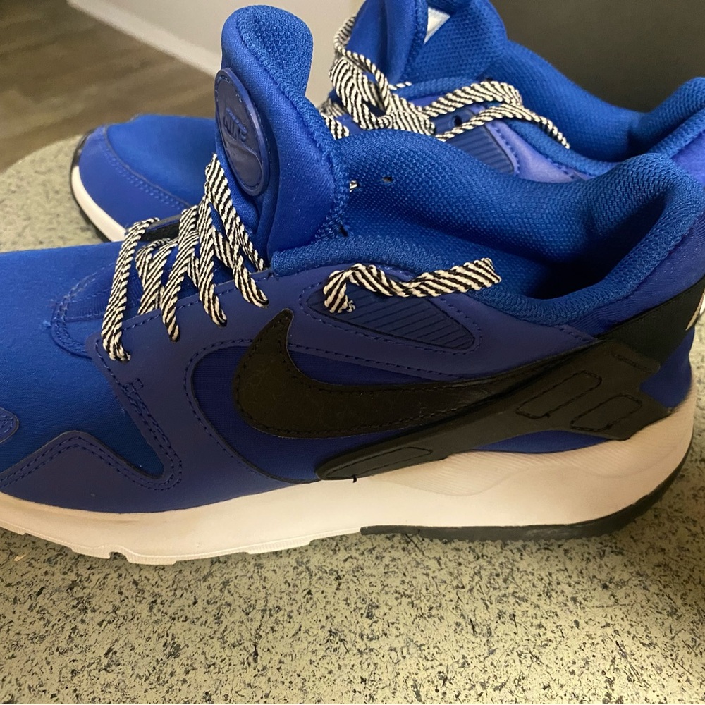 Men Royal Blue and Black Sneakers